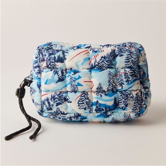 Free People Handbags - Free People Printed Quilted Mini Case